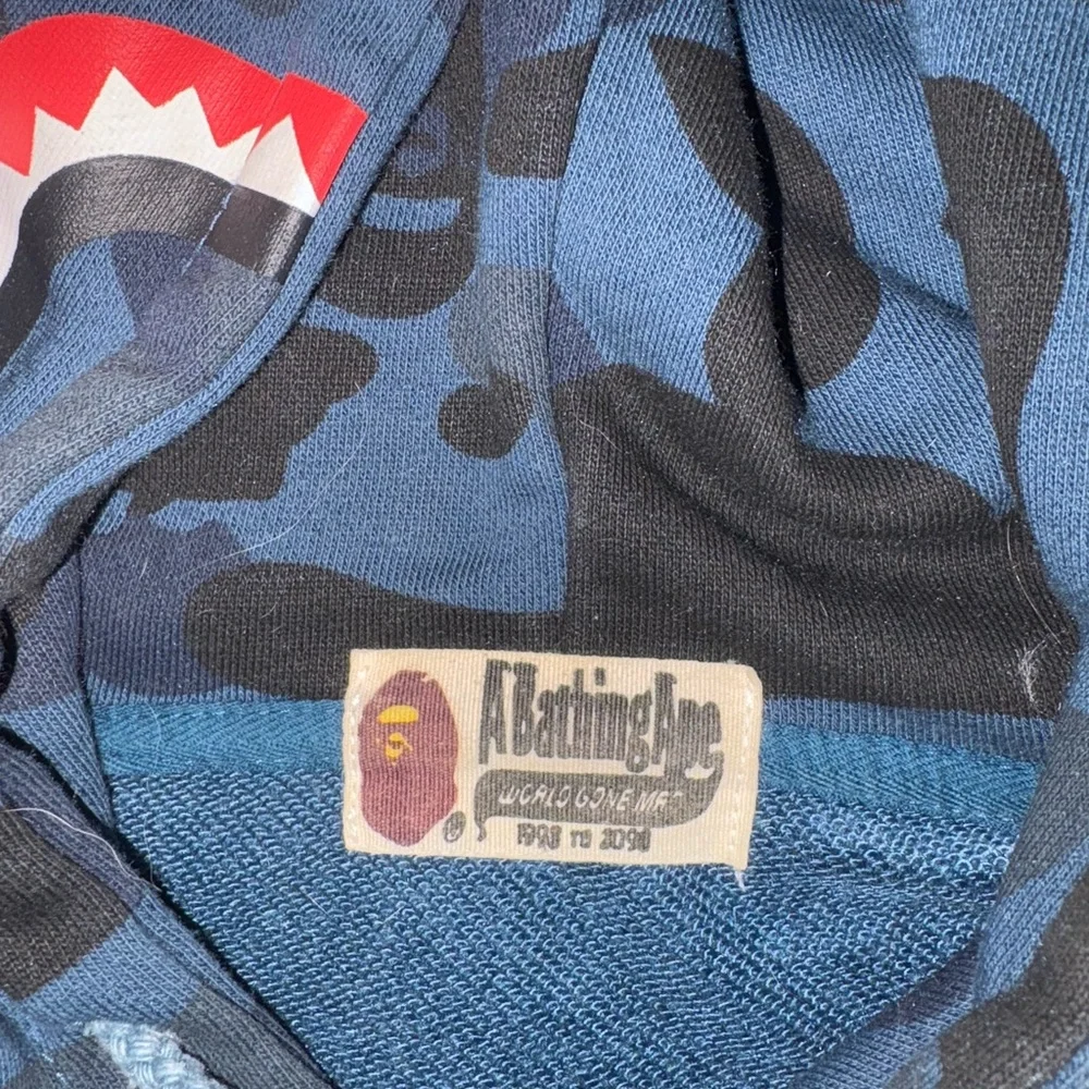 A Bathing Ape Camo Hoodie - Picture 3 of 5